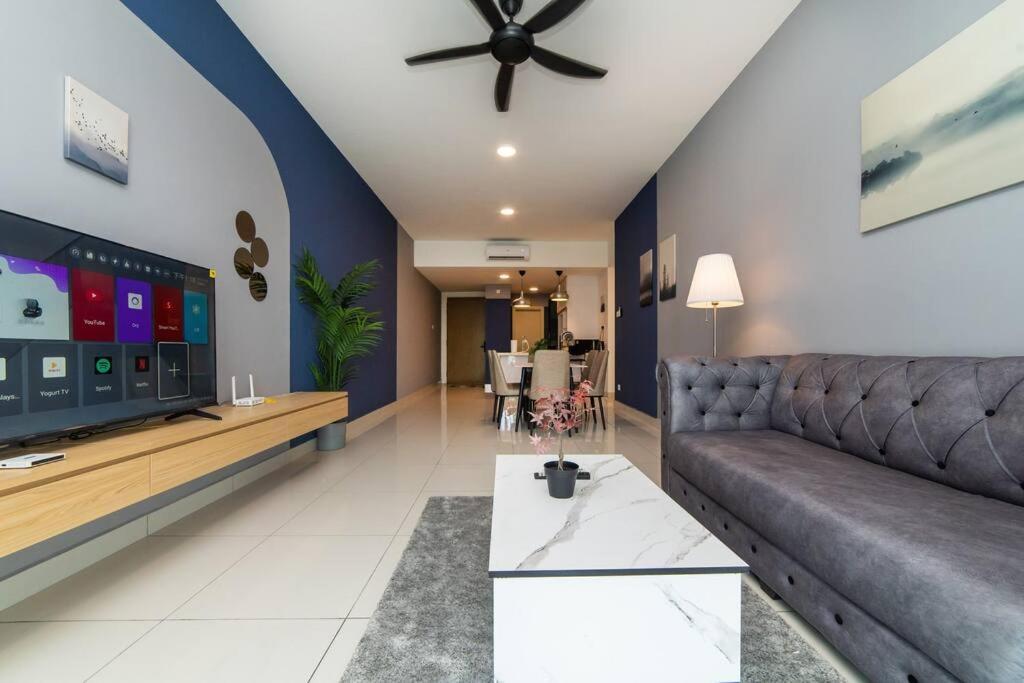 Apartemen Mosaic Southkey Blue Harmony 2br Midvalley By Our *
